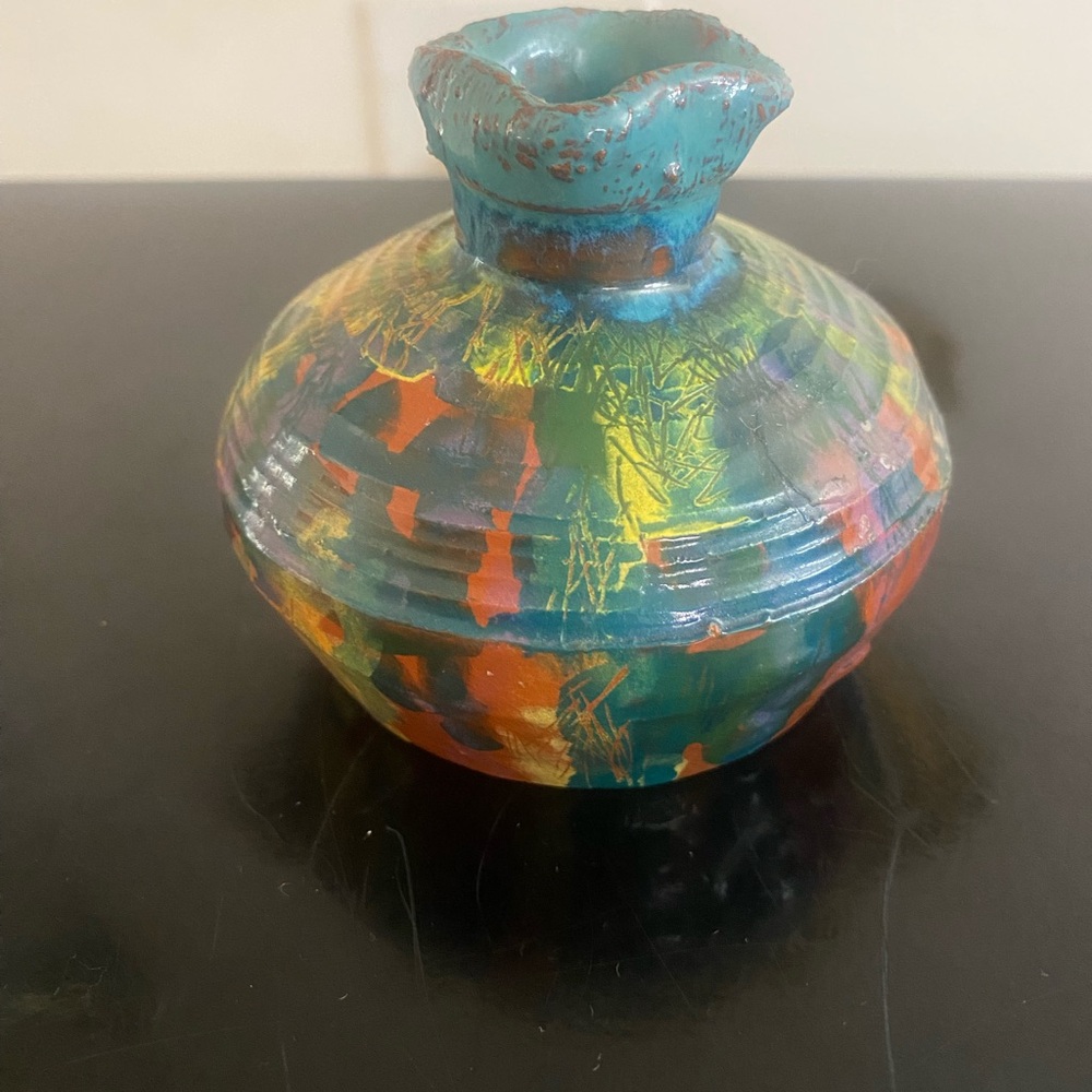 Pair of Handpainted Colorful Vases Ceramic
Texture Iridescent Glaze